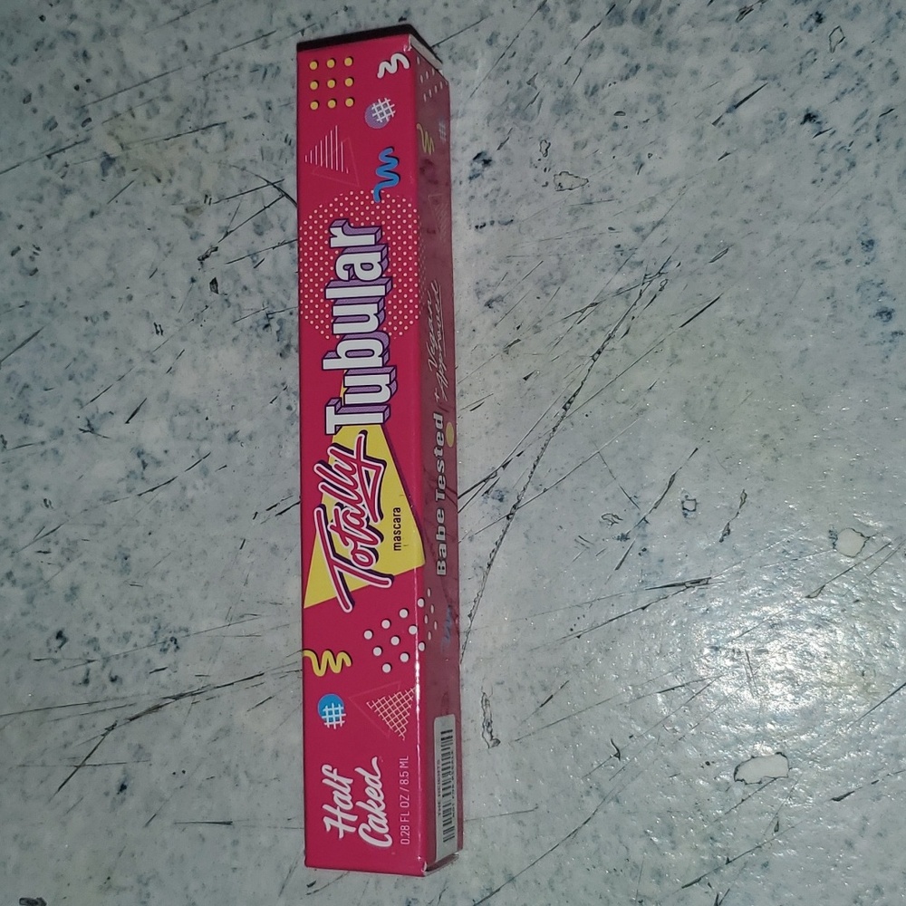 COPY - NWOT Half Caked Totally Tubular Mascara